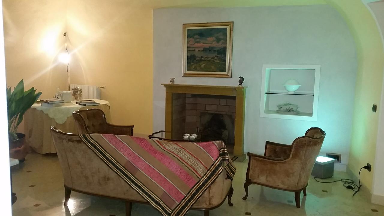 Agrigturismo Monte Cicogna Villa Moniga del Garda Екстериор снимка